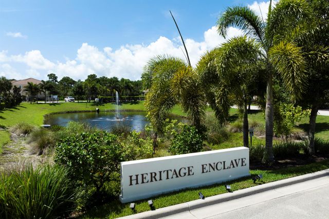 6176 SE Portofino Circle 3-303, Hobe Sound, FL 33455