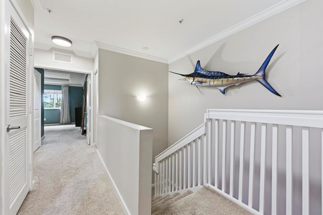 6176 SE Portofino Circle 3-303, Hobe Sound, FL 33455