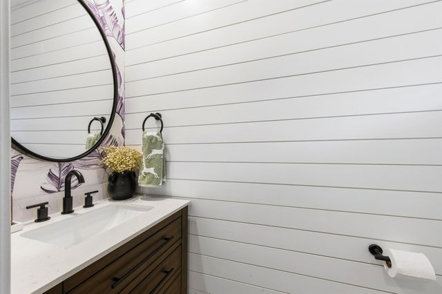 6176 SE Portofino Circle 3-303, Hobe Sound, FL 33455