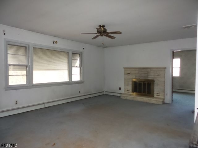 89 Church St, Ramsey Boro, NJ 07446