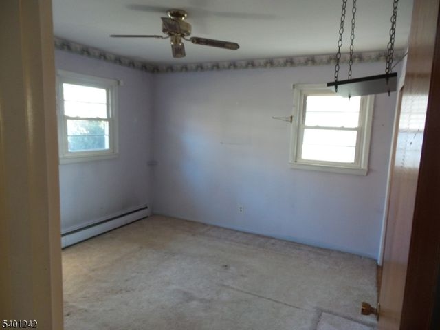 89 Church St, Ramsey Boro, NJ 07446