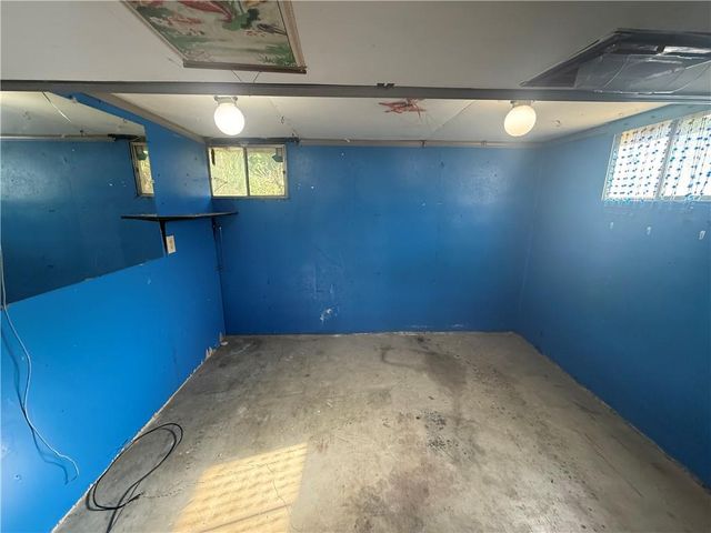 509 SW Westminister Road, Blue Springs, MO 64014