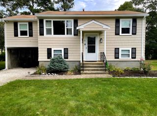 5 Andersen Ave, Sandwich, MA 02537