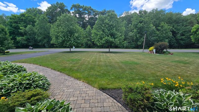 15 Claire Lane, Bloomfield, CT 06002