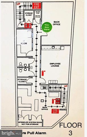 411 COMMERCE LN, West Berlin, NJ 08091