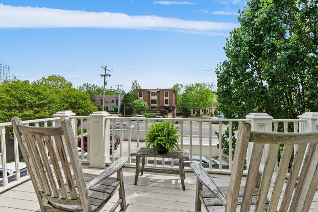3626 West End Ave Apt 201, Nashville, TN 37205
