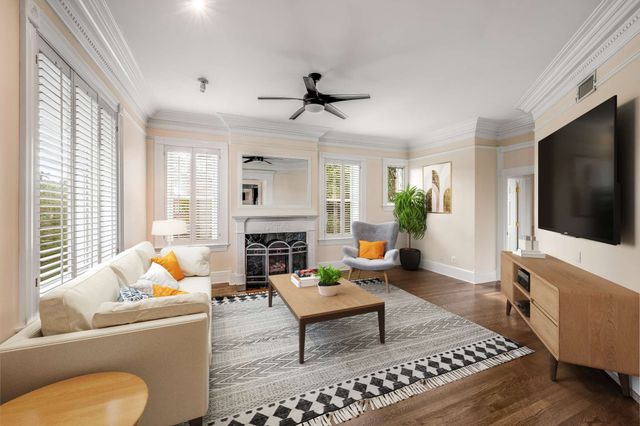 3626 West End Ave Apt 201, Nashville, TN 37205