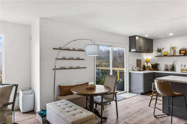 211 E Whispering Hills Boulevard, Lone Jack, MO 64070