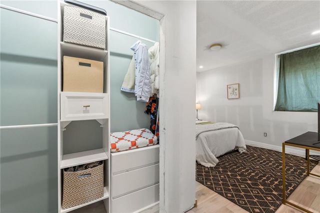 211 E Whispering Hills Boulevard, Lone Jack, MO 64070