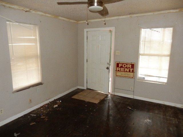 3113 Pennsylvania Avenue, Dallas, TX 75215