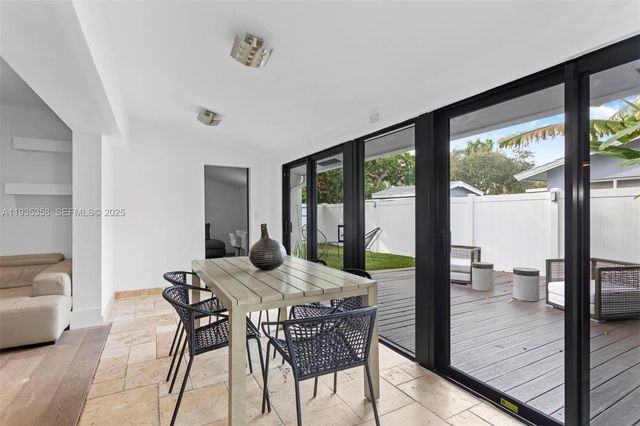 715 NE 25th Ave, Pompano Beach, FL 33062