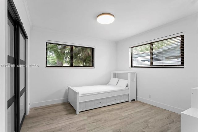 715 NE 25th Ave, Pompano Beach, FL 33062