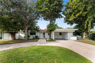 715 NE 25th Ave, Pompano Beach, FL 33062
