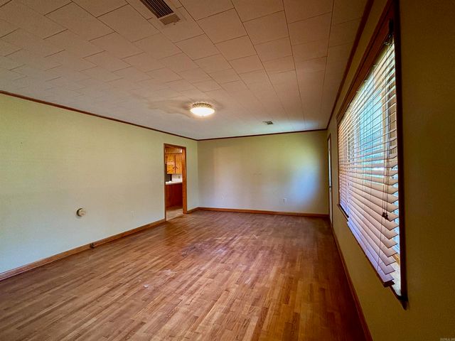 202 S Free St, Portia, AR 72457