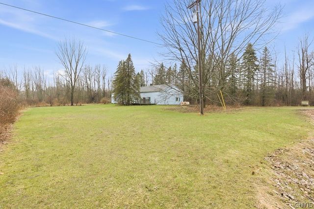 271 Barnard Road, Schroeppel, NY 13135