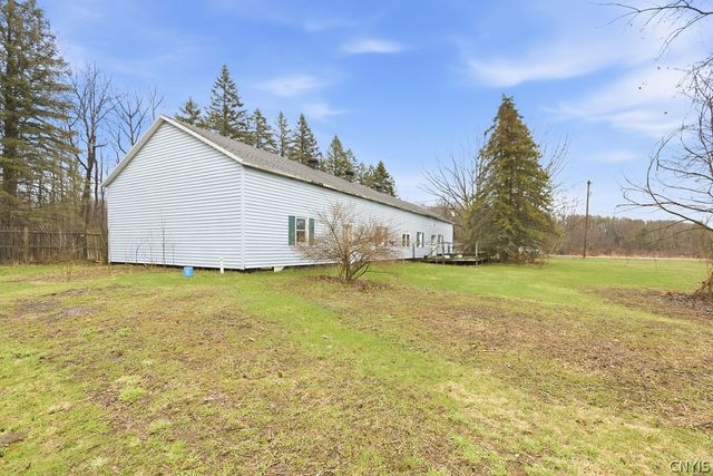 271 Barnard Road, Schroeppel, NY 13135