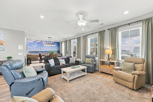 1102 Perrin Dr., North Myrtle Beach, SC 29582