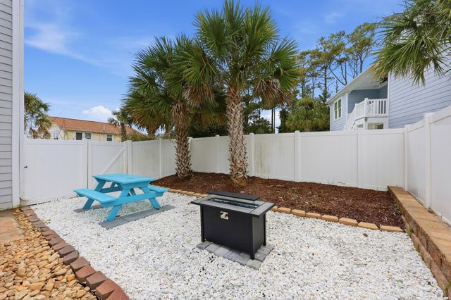 1102 Perrin Dr., North Myrtle Beach, SC 29582