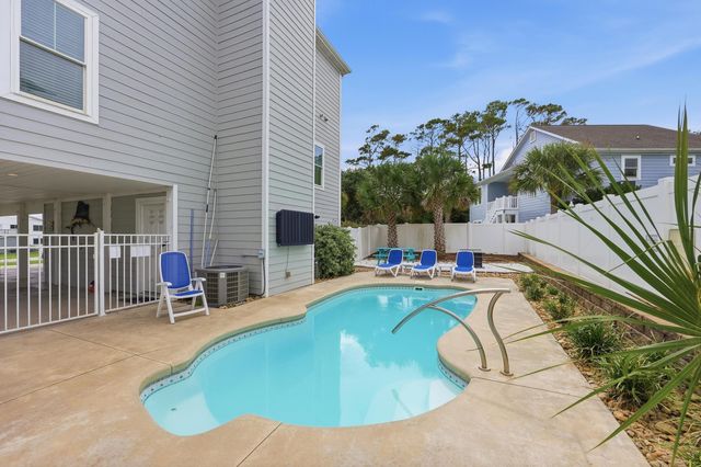 1102 Perrin Dr., North Myrtle Beach, SC 29582