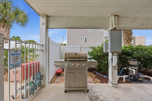1102 Perrin Dr., North Myrtle Beach, SC 29582