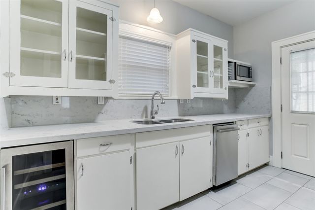 2417 Huldy Street, Houston, TX 77019