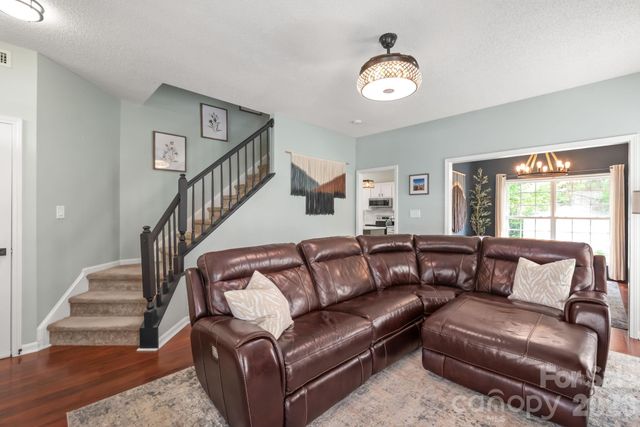 11422 Larix Drive, Charlotte, NC 28273