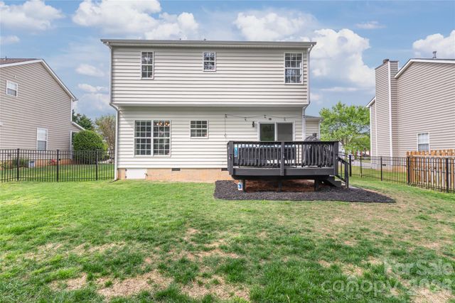 11422 Larix Drive, Charlotte, NC 28273