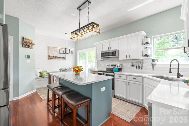 11422 Larix Drive, Charlotte, NC 28273