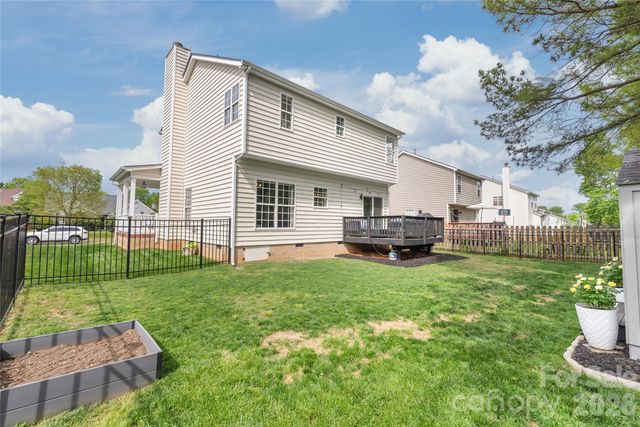 11422 Larix Drive, Charlotte, NC 28273