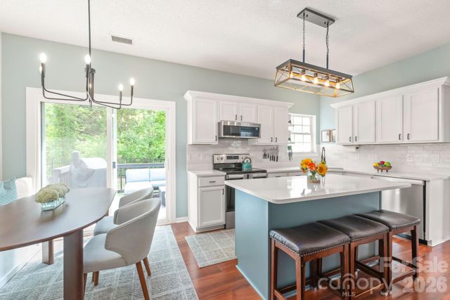 11422 Larix Drive, Charlotte, NC 28273