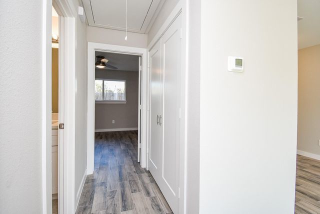 6522 De Priest Street B, Houston, TX 77091