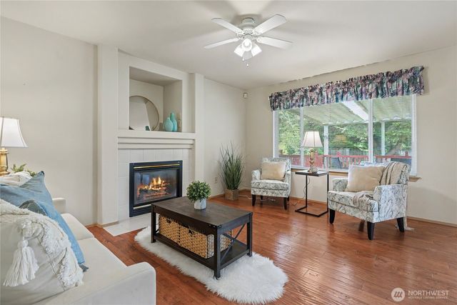8409 152nd Avenue E, Puyallup, WA 98372