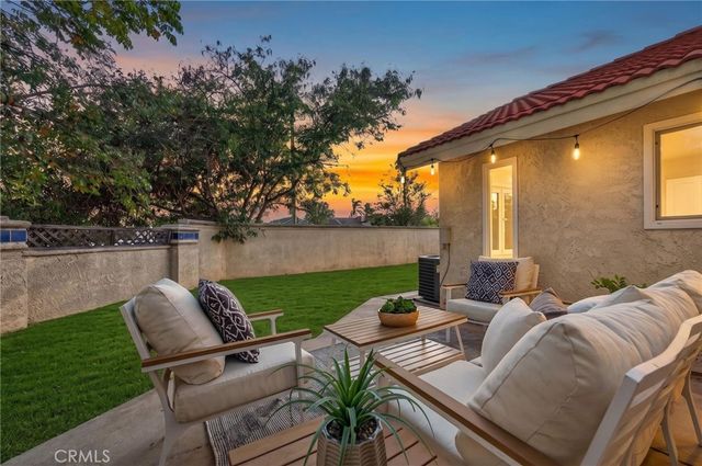 24593 New Haven, Murrieta, CA 92562