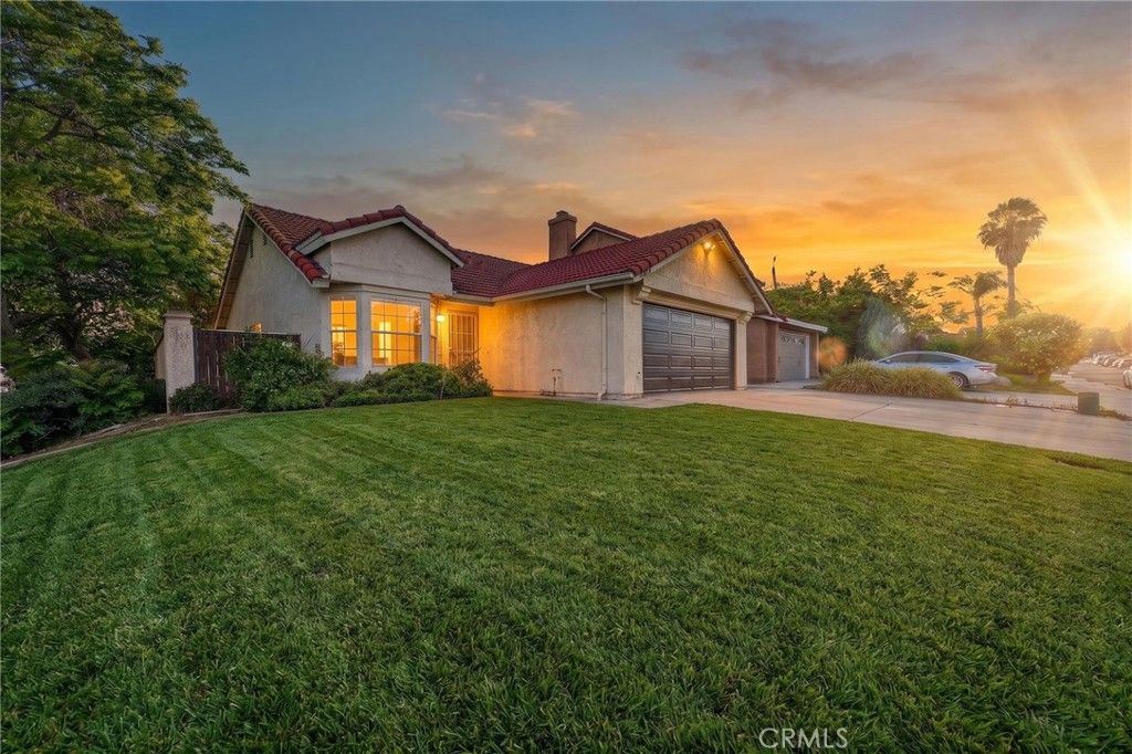 24593 New Haven, Murrieta, CA 92562