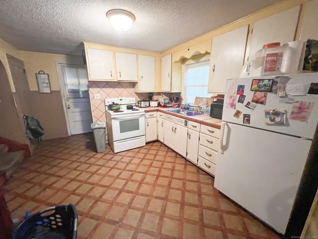 34 Concord Street, New Britain, CT 06053