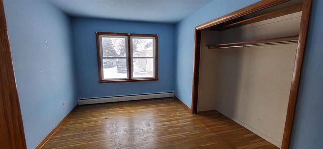 207 E 3rd St, Superior, WI 54880