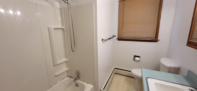 207 E 3rd St, Superior, WI 54880