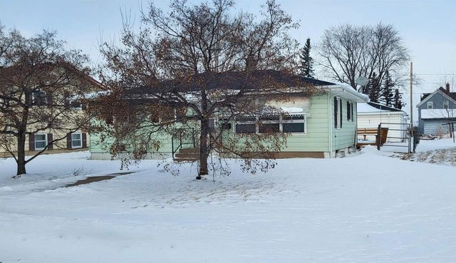 207 E 3rd St, Superior, WI 54880