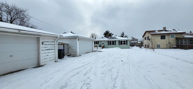 207 E 3rd St, Superior, WI 54880