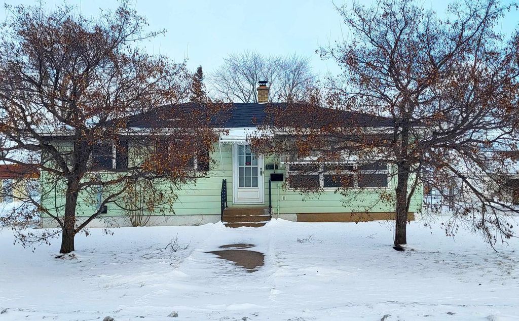 207 E 3rd St, Superior, WI 54880