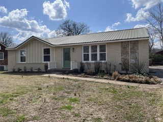 623 Dunston Dr, Nashville, TN 37211