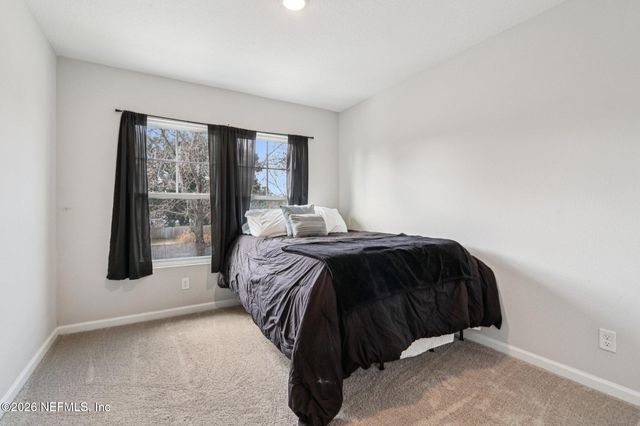 5801 LE SABRE Road, Jacksonville, FL 32244