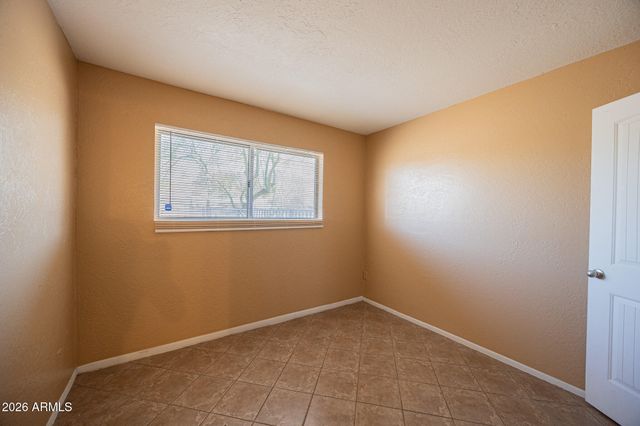 2130 W CORTEZ Avenue, Phoenix, AZ 85029