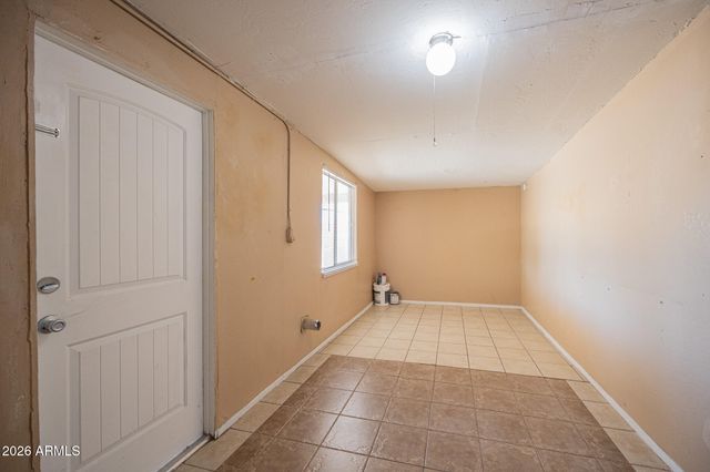 2130 W CORTEZ Avenue, Phoenix, AZ 85029