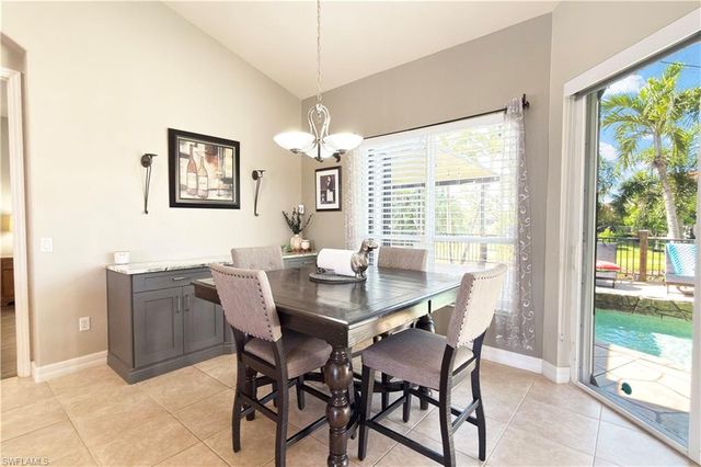 8723 S Lake CIR, Fort Myers, FL 33908