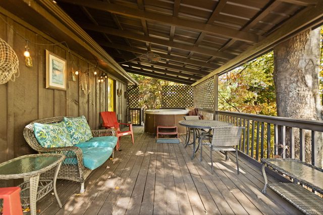 785 Cliffview Road, Rogers, KY 41365