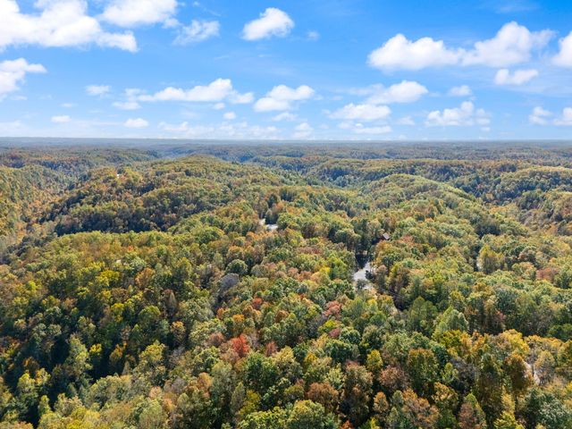 785 Cliffview Road, Rogers, KY 41365