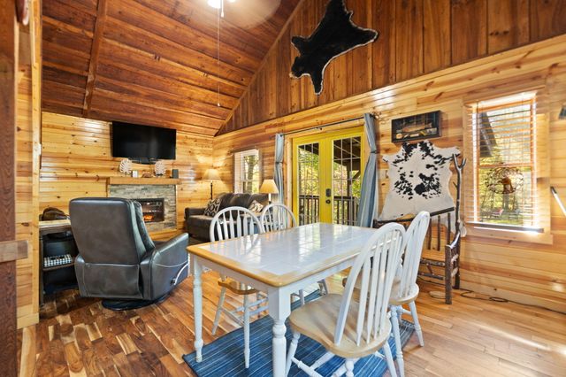 785 Cliffview Road, Rogers, KY 41365