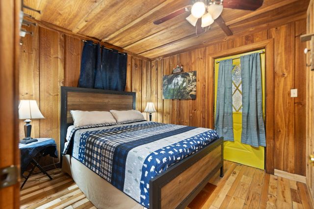 785 Cliffview Road, Rogers, KY 41365