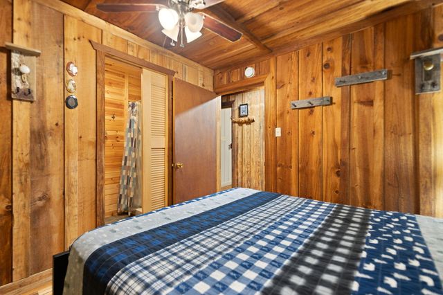 785 Cliffview Road, Rogers, KY 41365